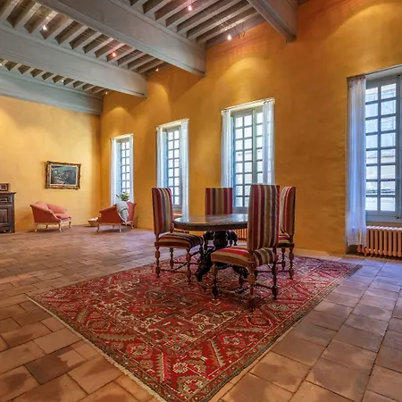 D'hotes Conquans Bed & Breakfast 4*